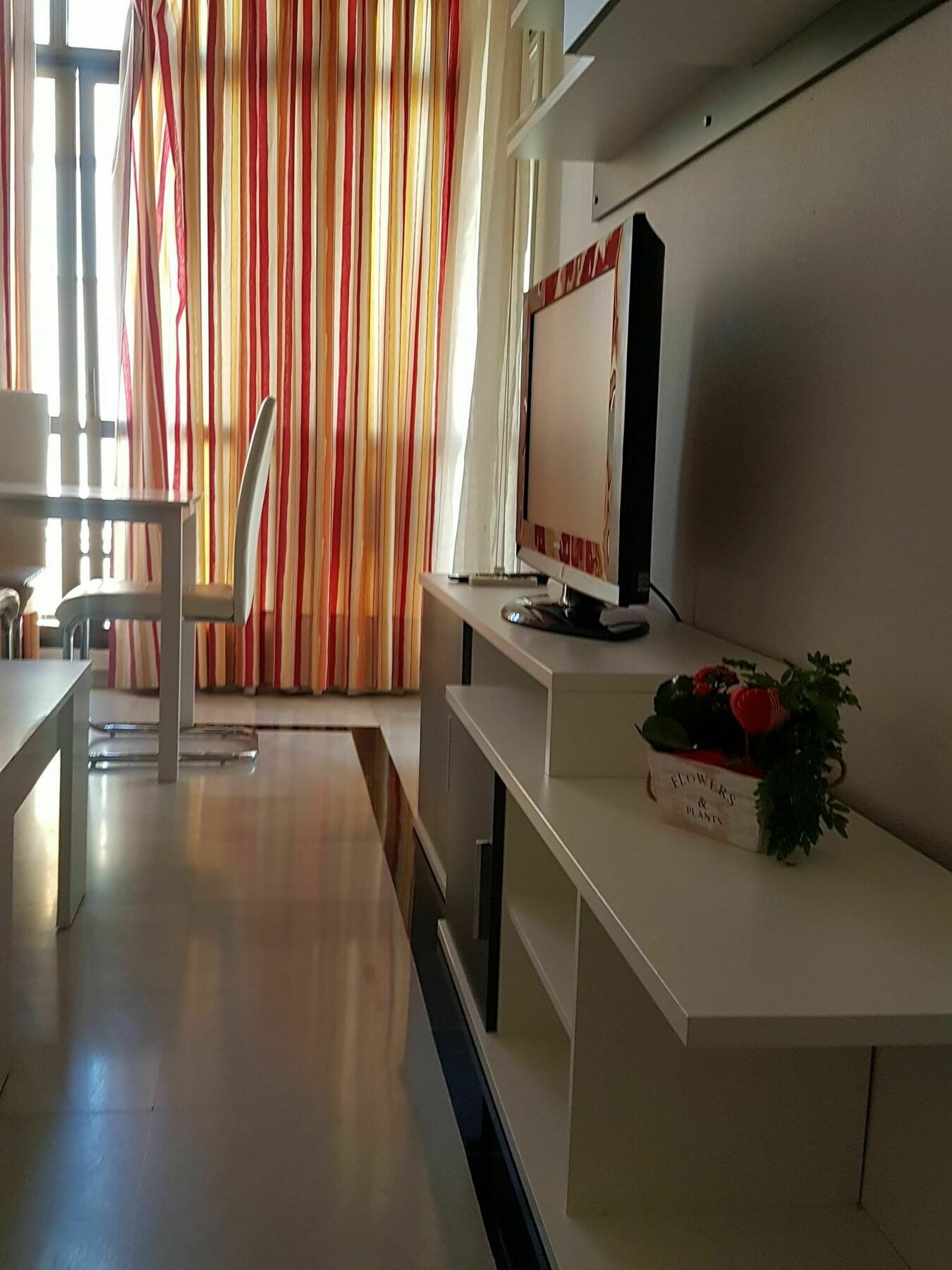 Apartamento Victoria Севилья Экстерьер фото